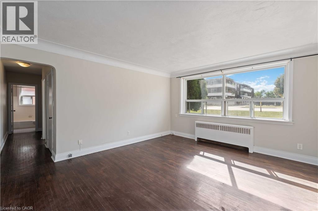 2189 King Street E Unit# 4, Hamilton, ON - Indoor Photo Showing Other Room