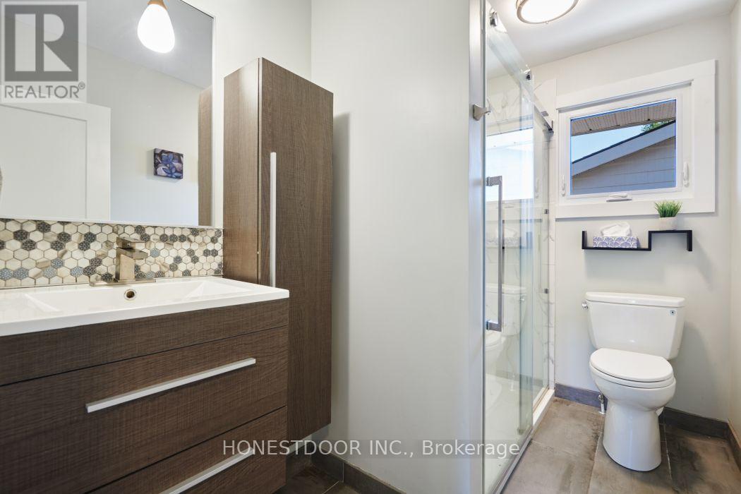 2601 Needham Crescent, Ottawa, ON