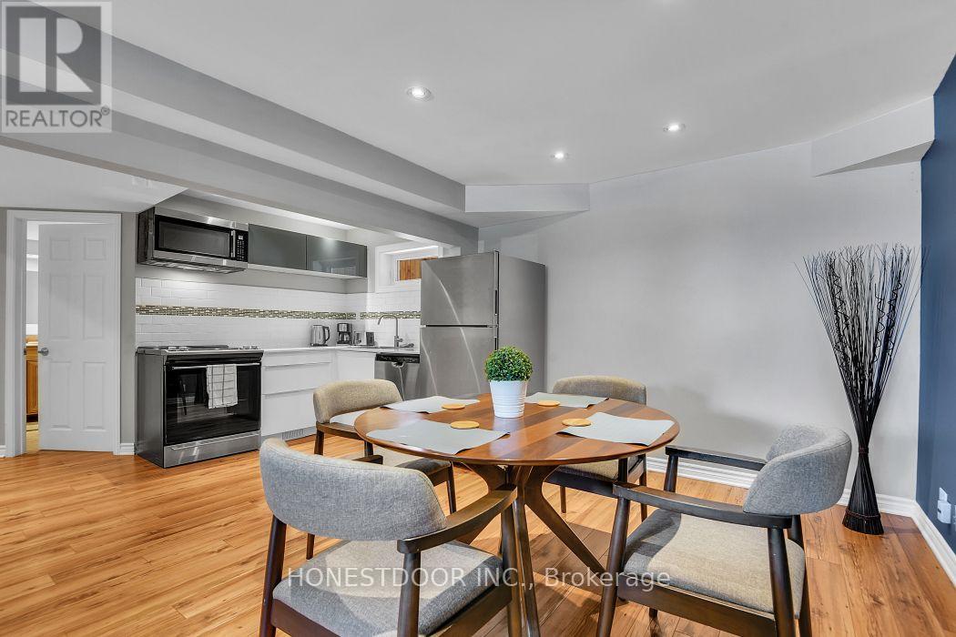 2601 Needham Crescent, Ottawa, ON