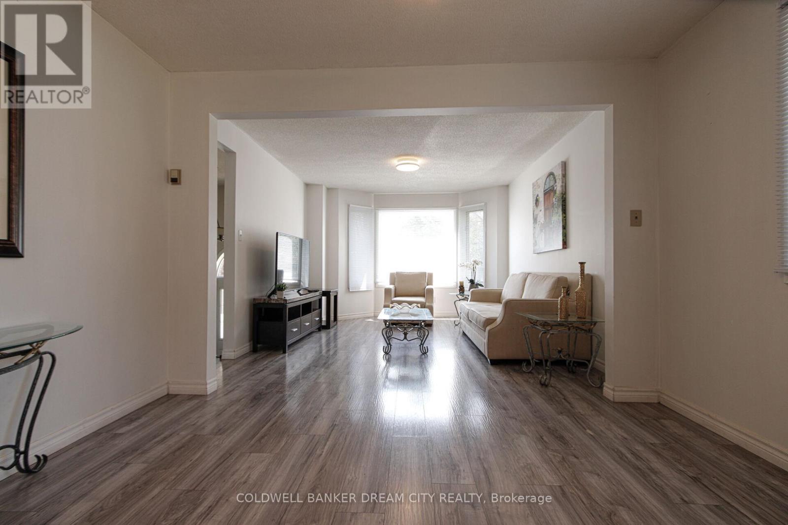 153 Fisher Mills Road, Cambridge, ON