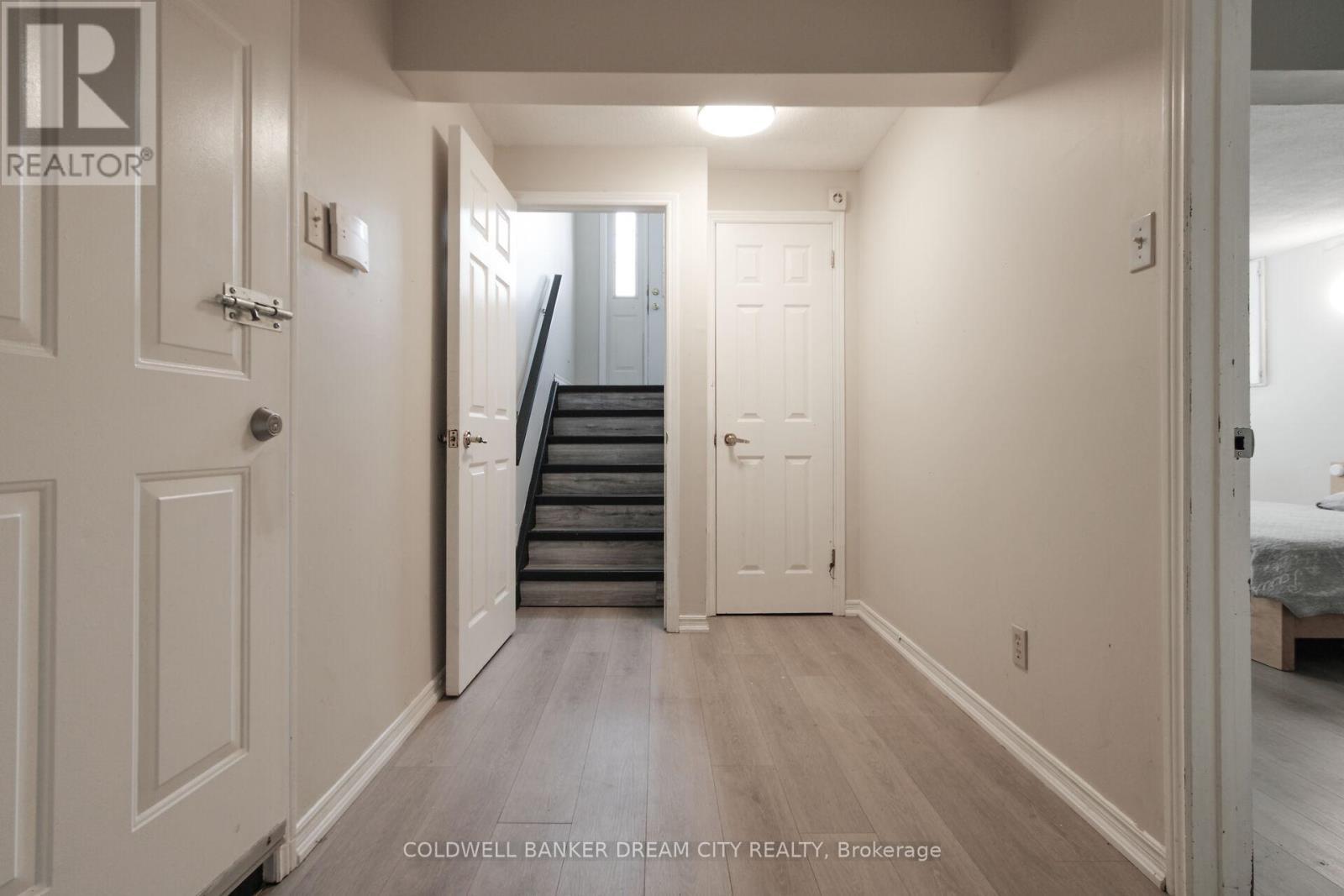 153 Fisher Mills Road, Cambridge, ON
