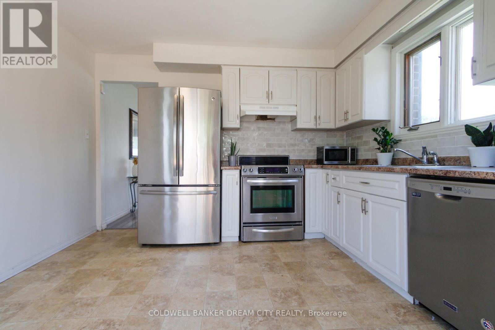 153 Fisher Mills Road, Cambridge, ON