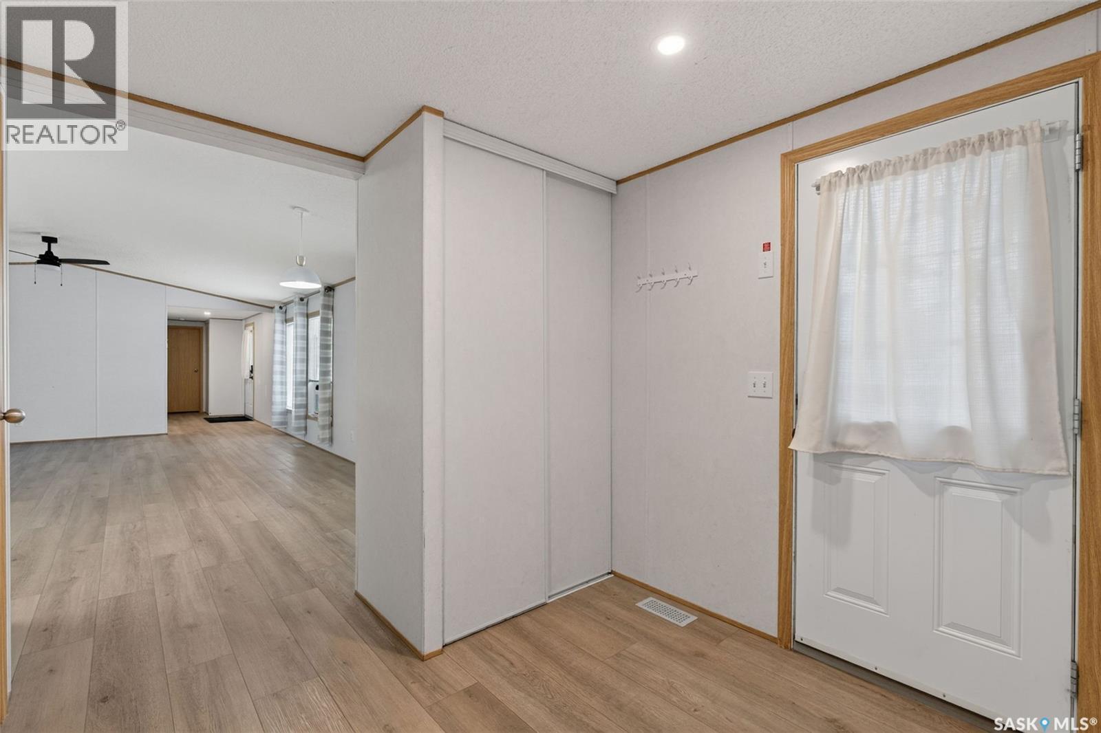119 Railway Avenue, Kinistino, SK