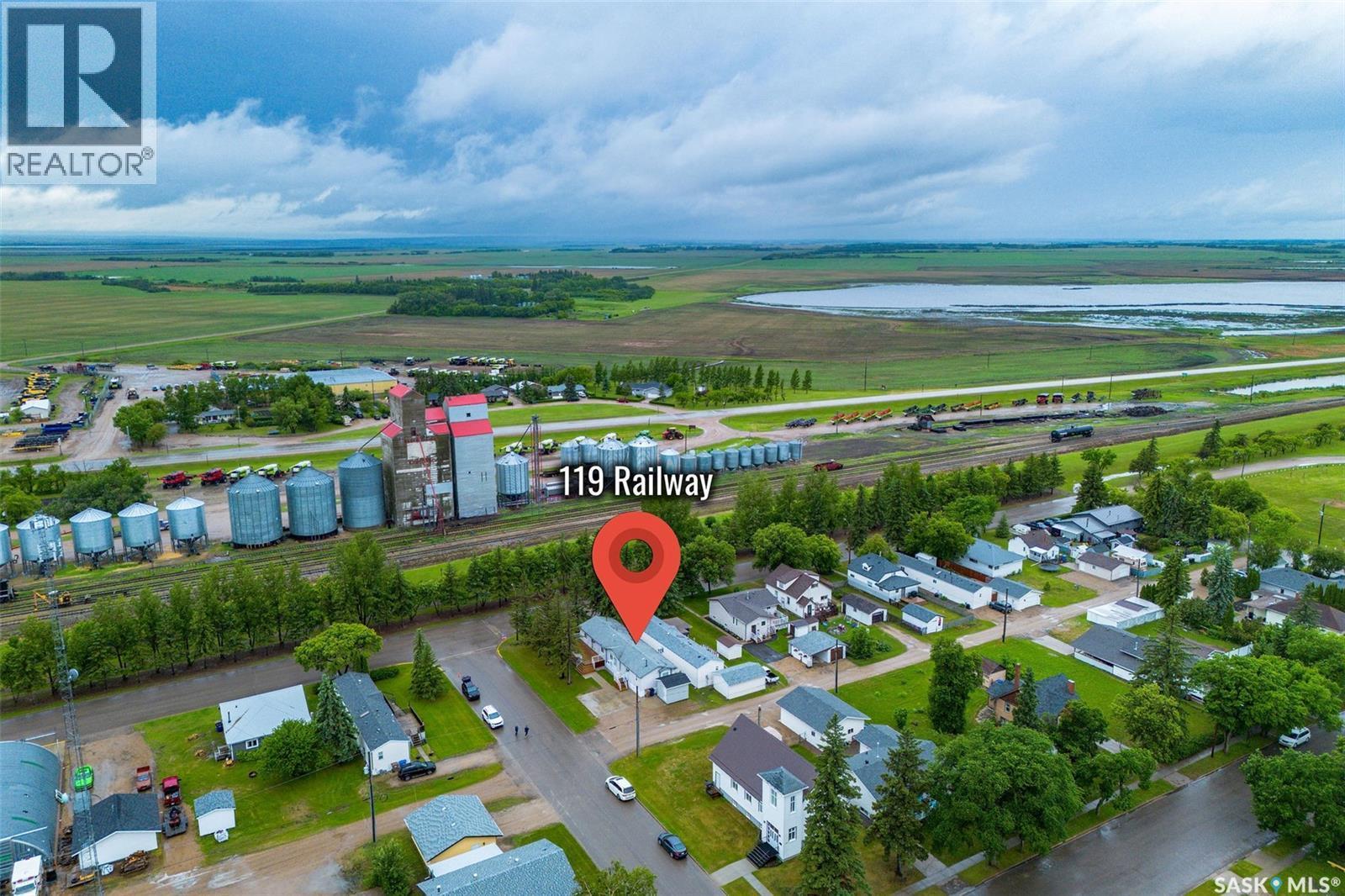 119 Railway Avenue, Kinistino, SK