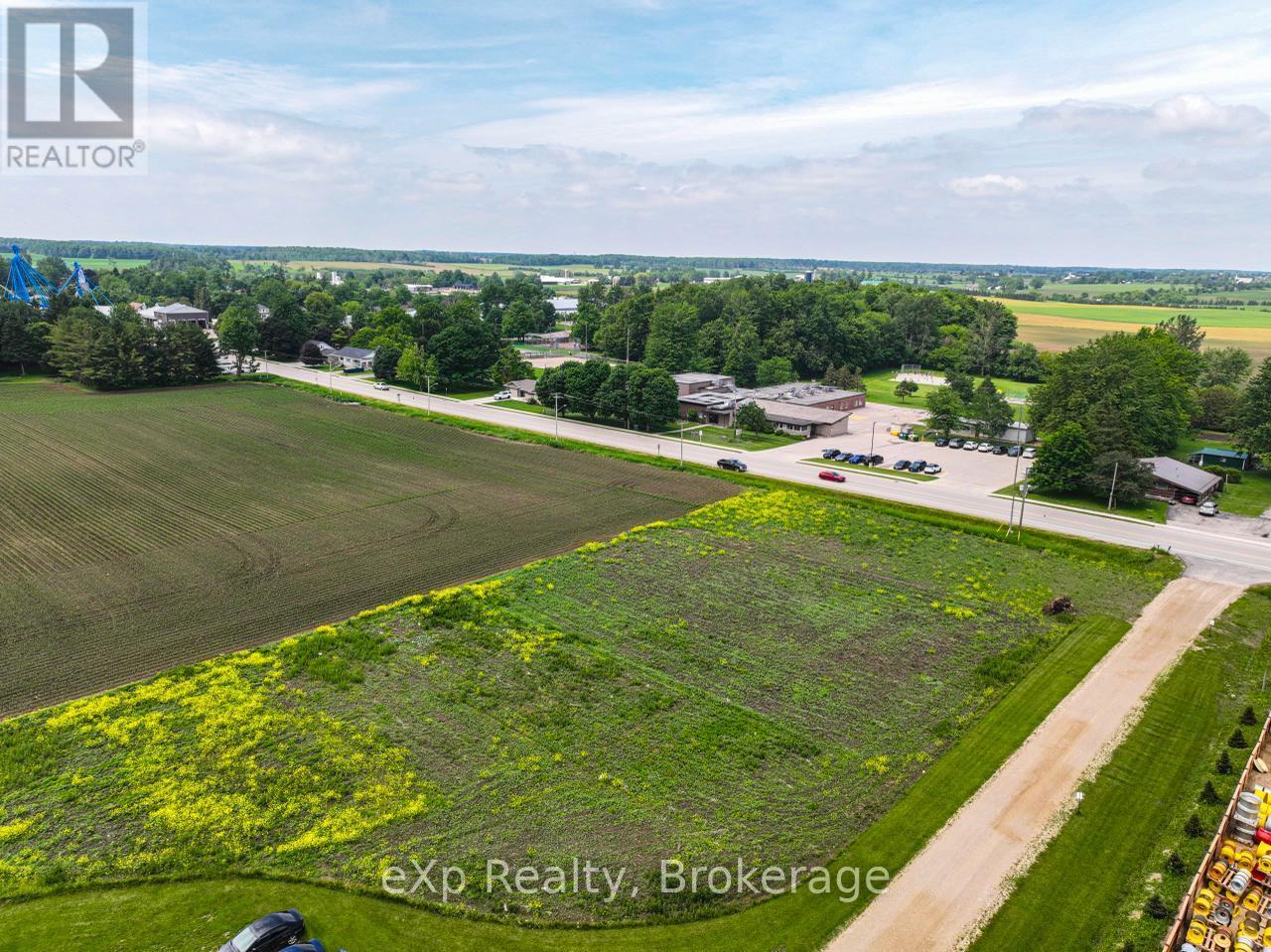 74 Mcgivern Street, Mapleton, ON