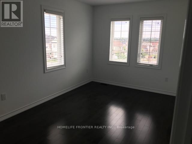 3 Benjamin Way, Whitby, ON