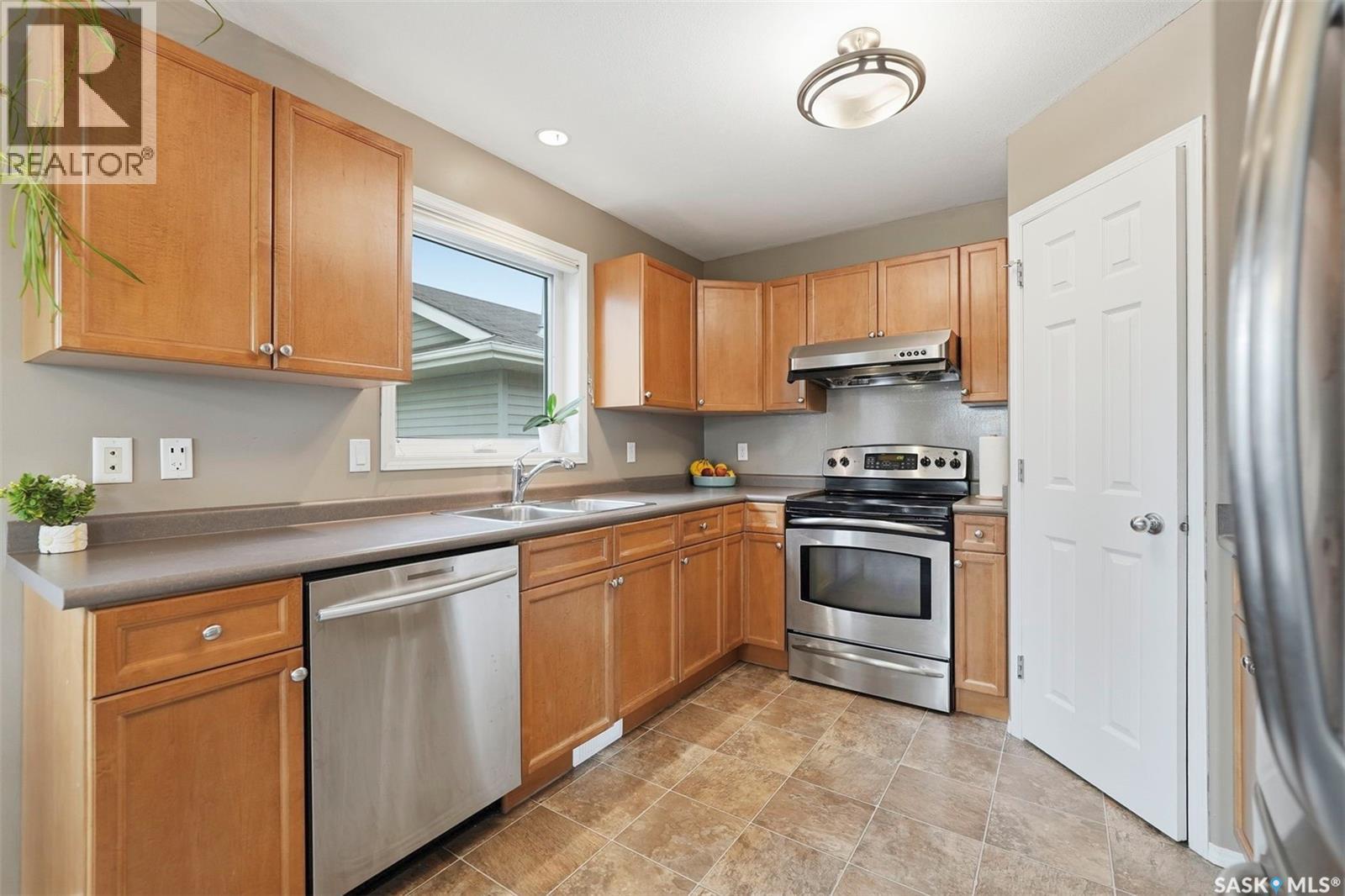 455 Buckwold Cove, Saskatoon, SK