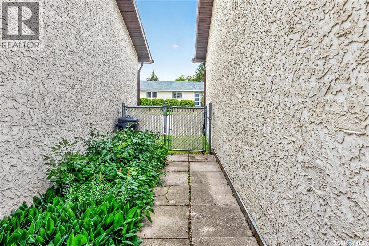2732 Shooter Drive E, Regina, SK