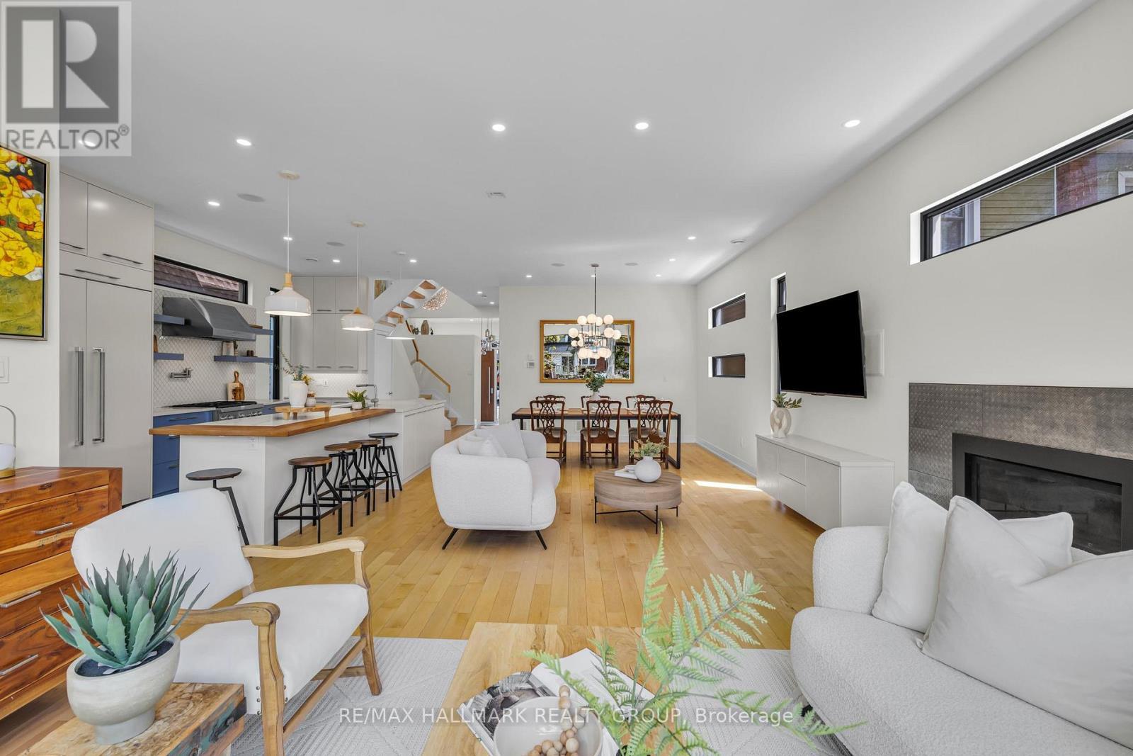 92 Grange Avenue, Ottawa, ON