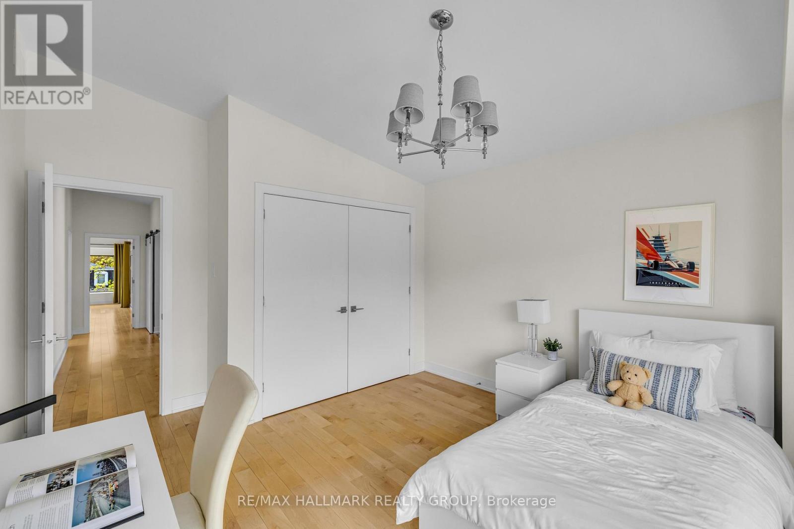 92 Grange Avenue, Ottawa, ON