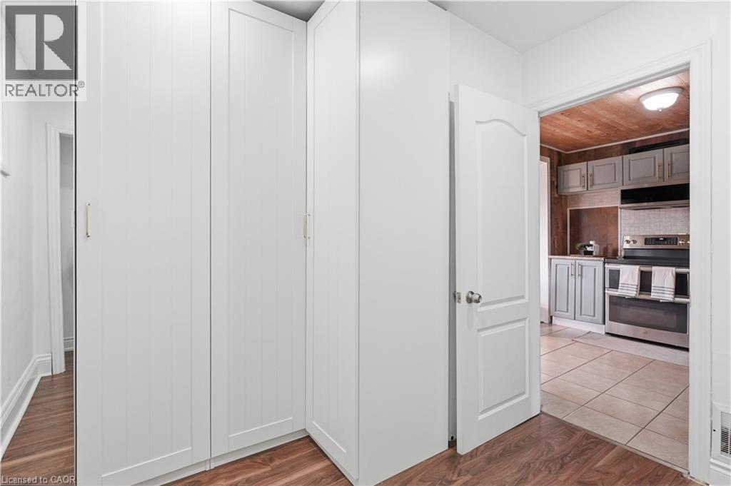 141 Mcanulty Boulevard, Hamilton, ON
