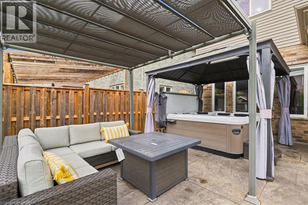 921 Eden Oak Court, Kitchener, ON - Outdoor With Deck Patio Veranda With Exterior