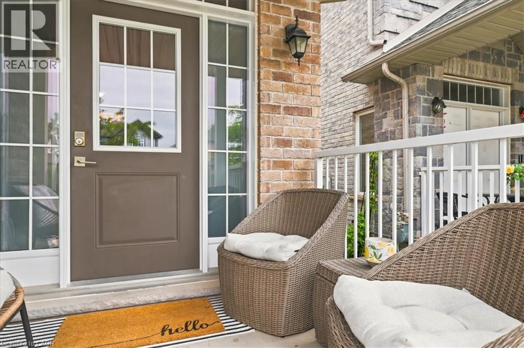 921 Eden Oak Court, Kitchener, ON - Outdoor With Deck Patio Veranda With Exterior