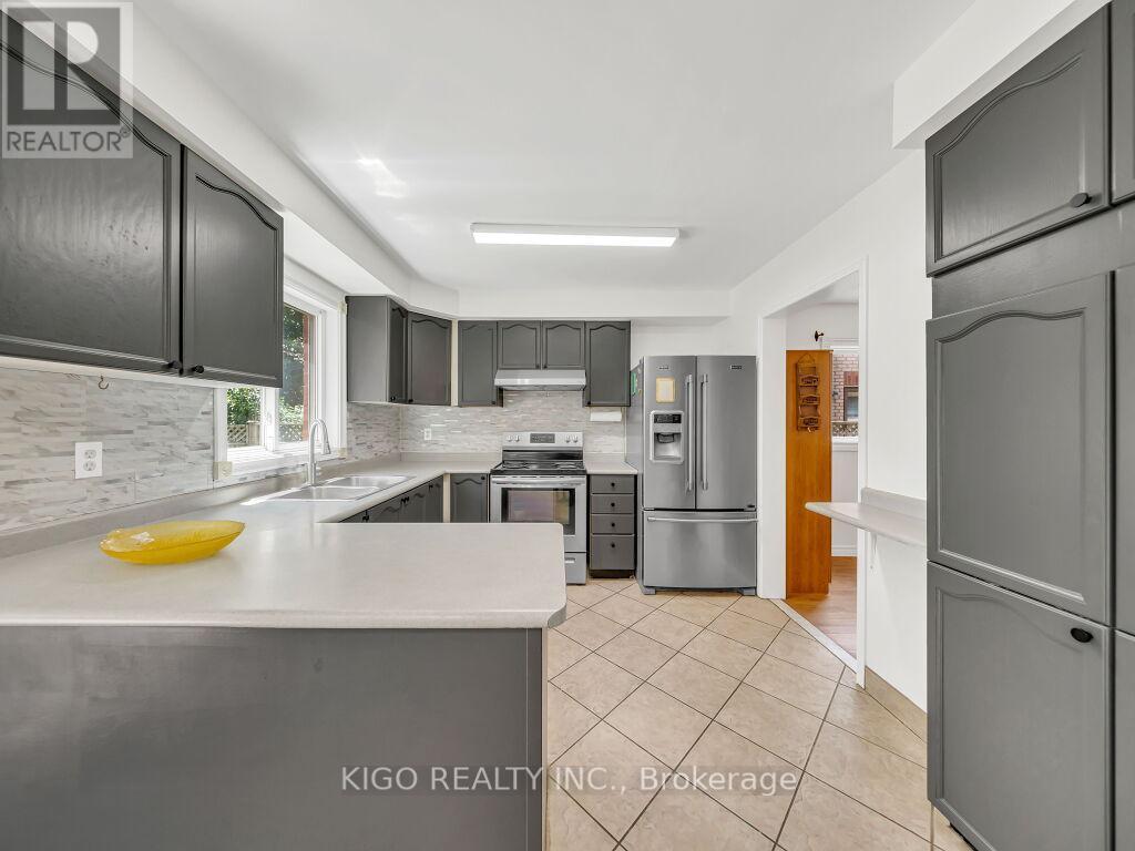 479 Saginaw Parkway, Cambridge, ON