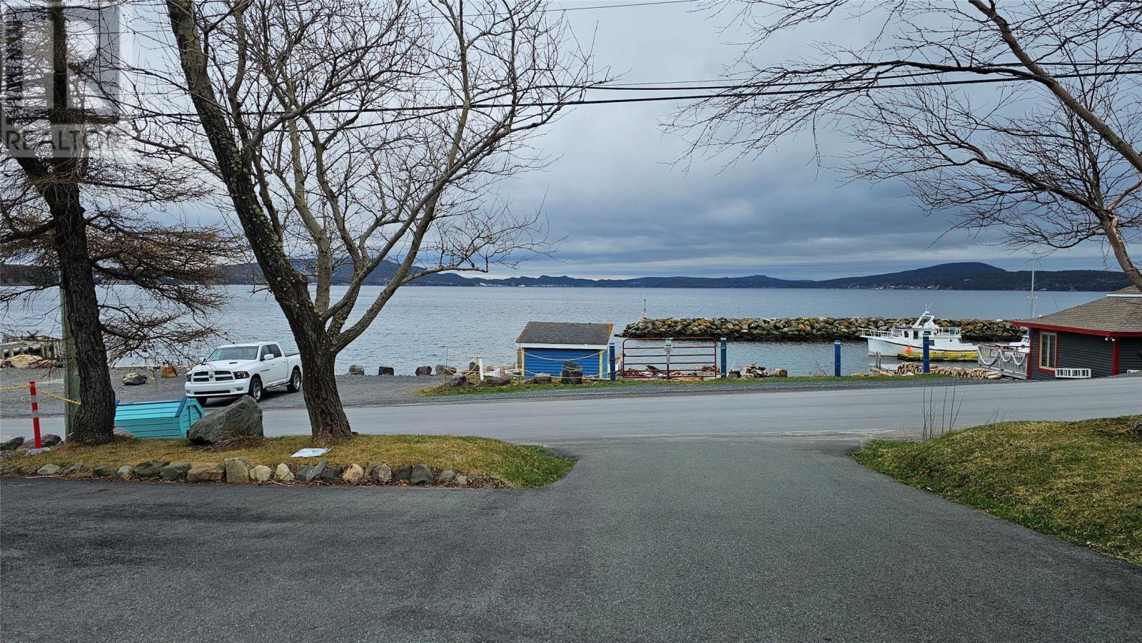114 Front Road, Dildo, NL