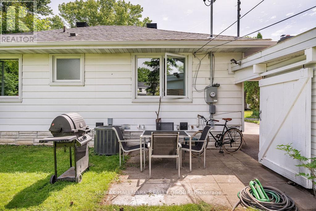 199 Lennox Park Avenue, Ottawa, ON