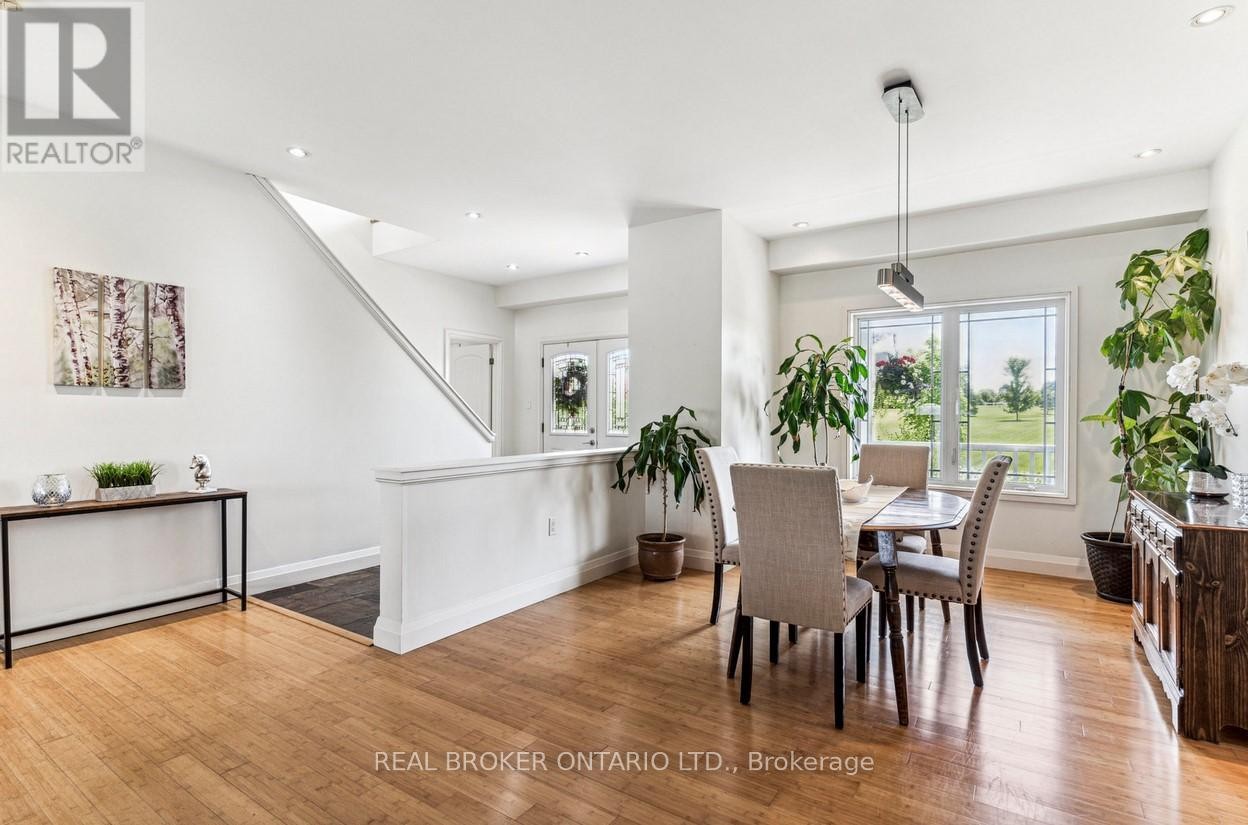 27 Bagshaw Crescent, Uxbridge, ON