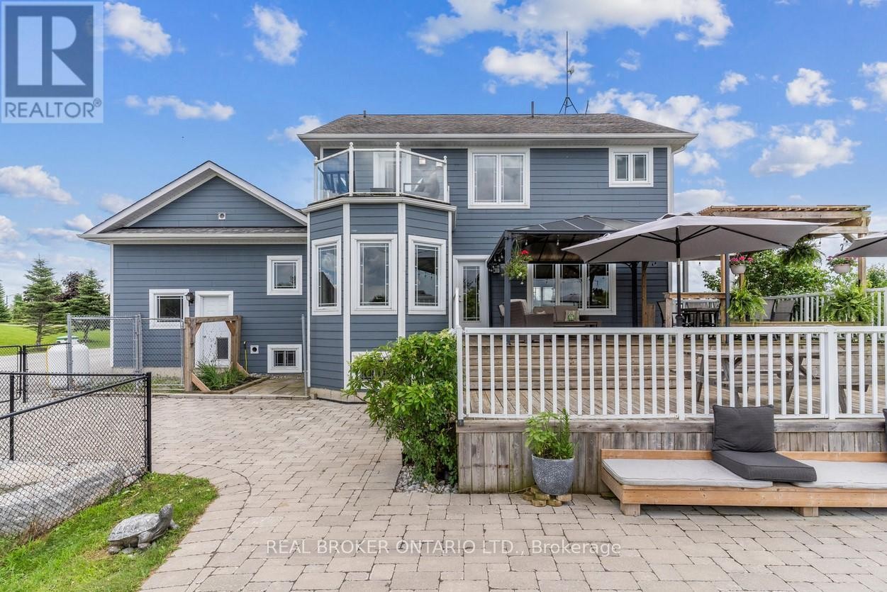 27 Bagshaw Crescent, Uxbridge, ON