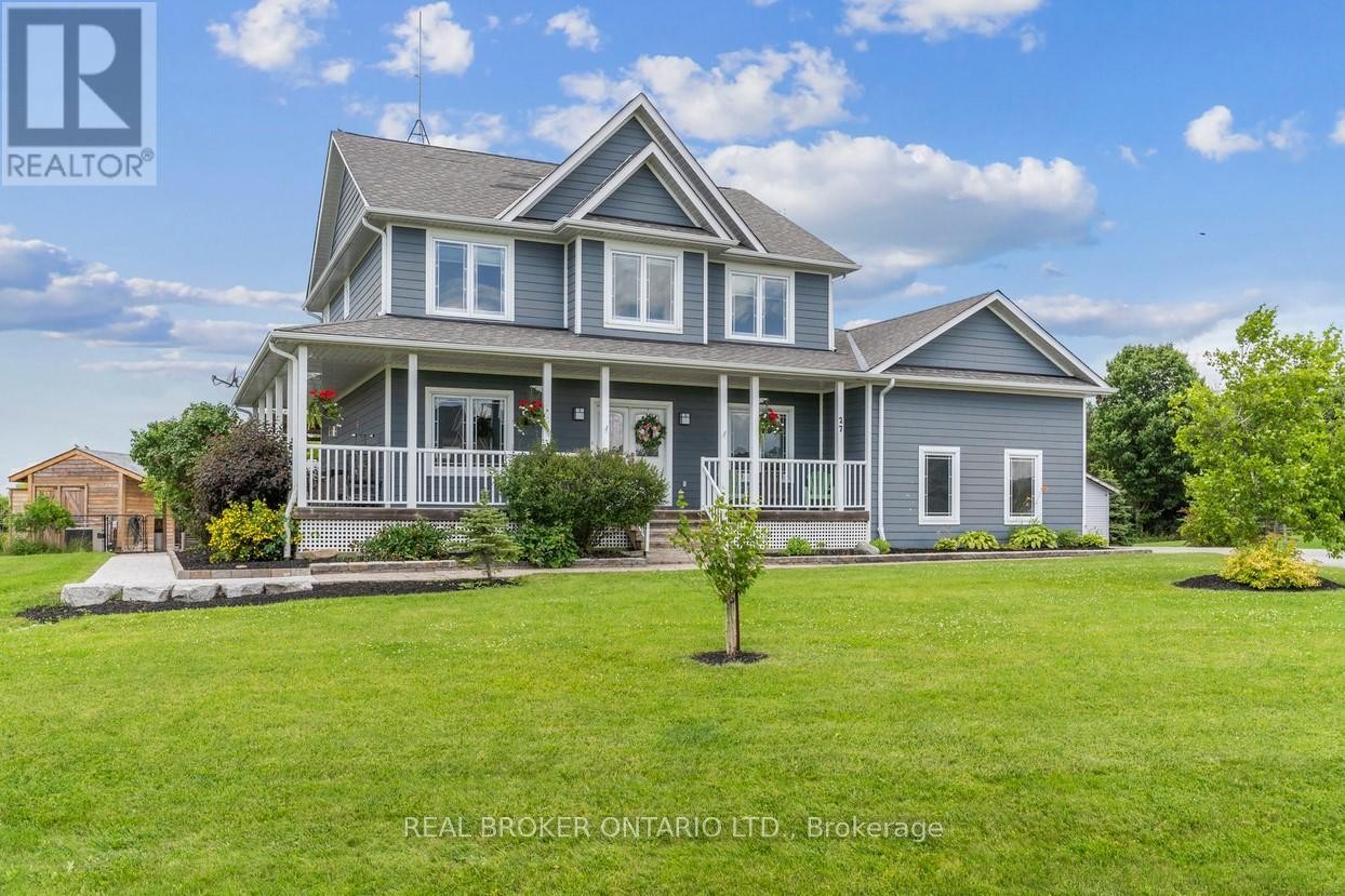 27 Bagshaw Crescent, Uxbridge, ON