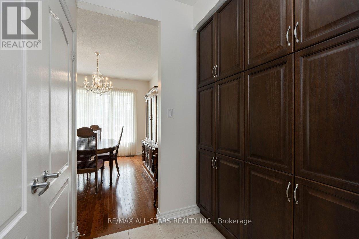52 Oasis Way, Markham, ON