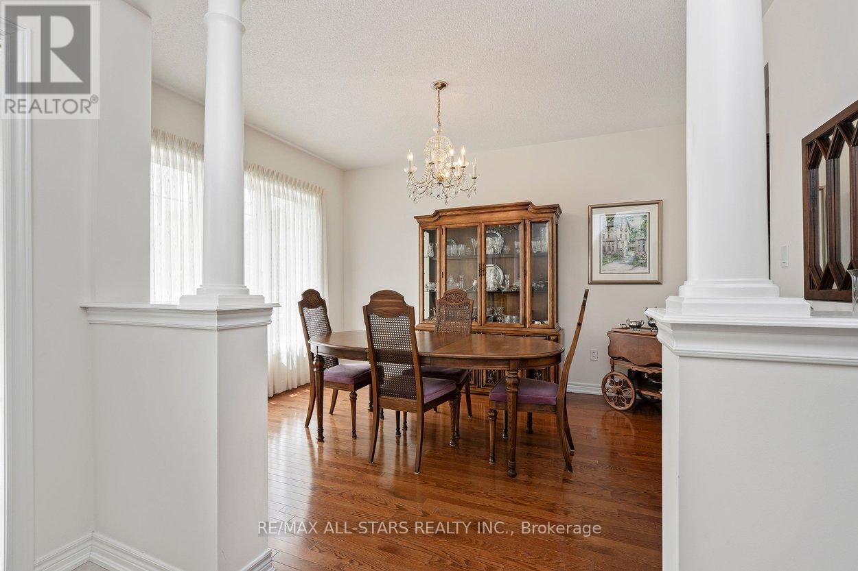 Main floor den or dining room - 52 Oasis Way, Markham, ON