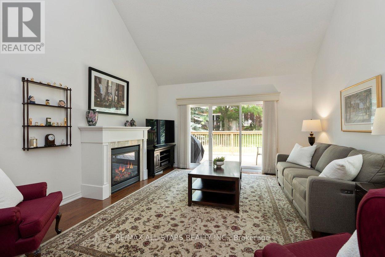 52 Oasis Way, Markham, ON