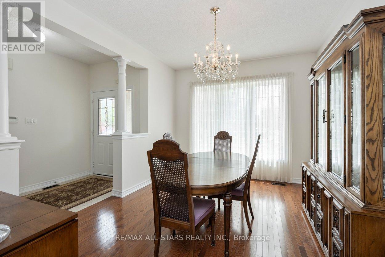 52 Oasis Way, Markham, ON
