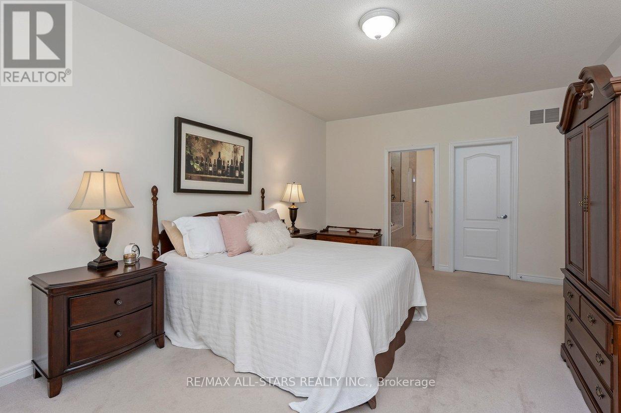 52 Oasis Way, Markham, ON