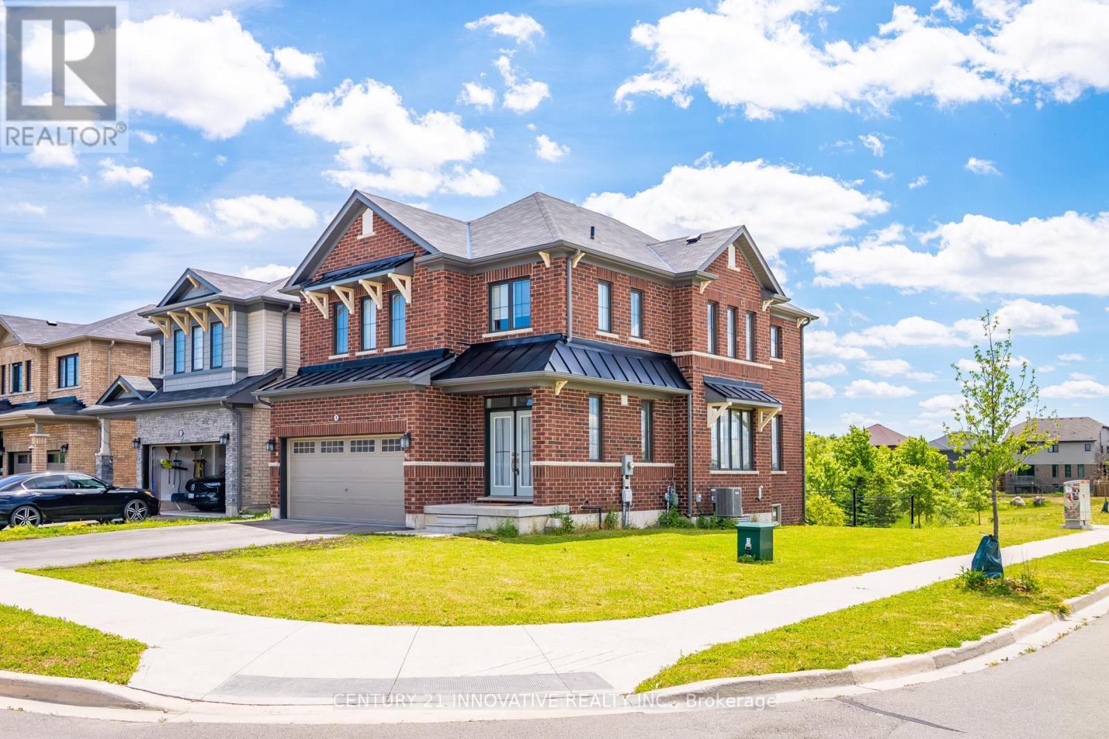 4 Midhurst Heights, Hamilton, ON
