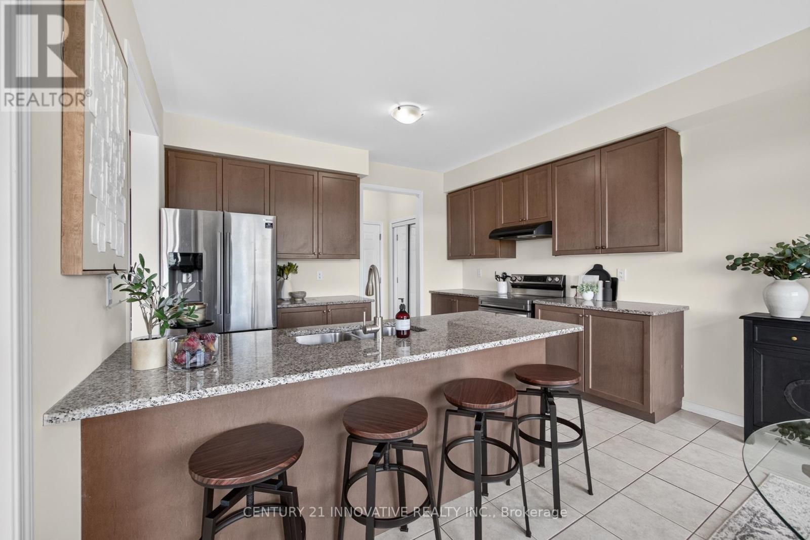 4 Midhurst Heights, Hamilton, ON