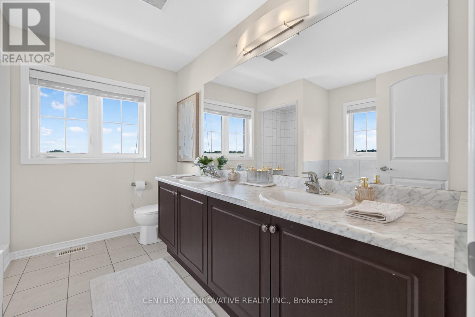 4 Midhurst Heights, Hamilton, ON