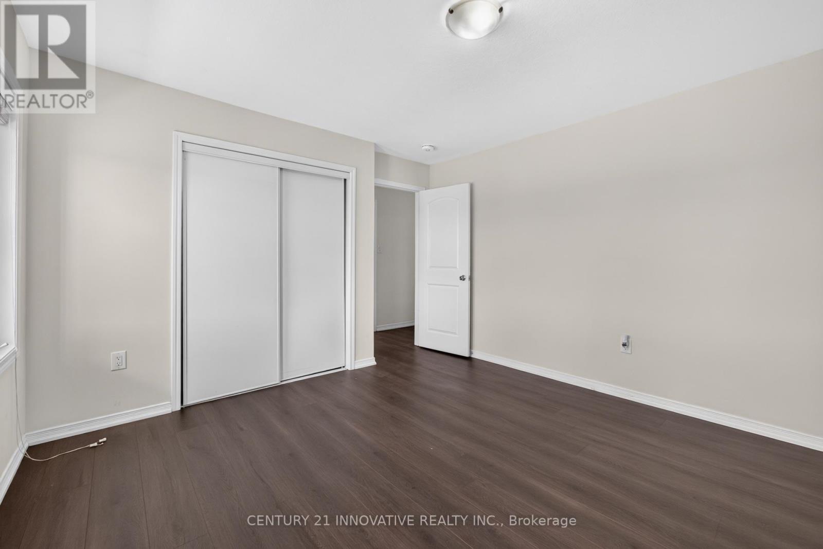 4 Midhurst Heights, Hamilton, ON