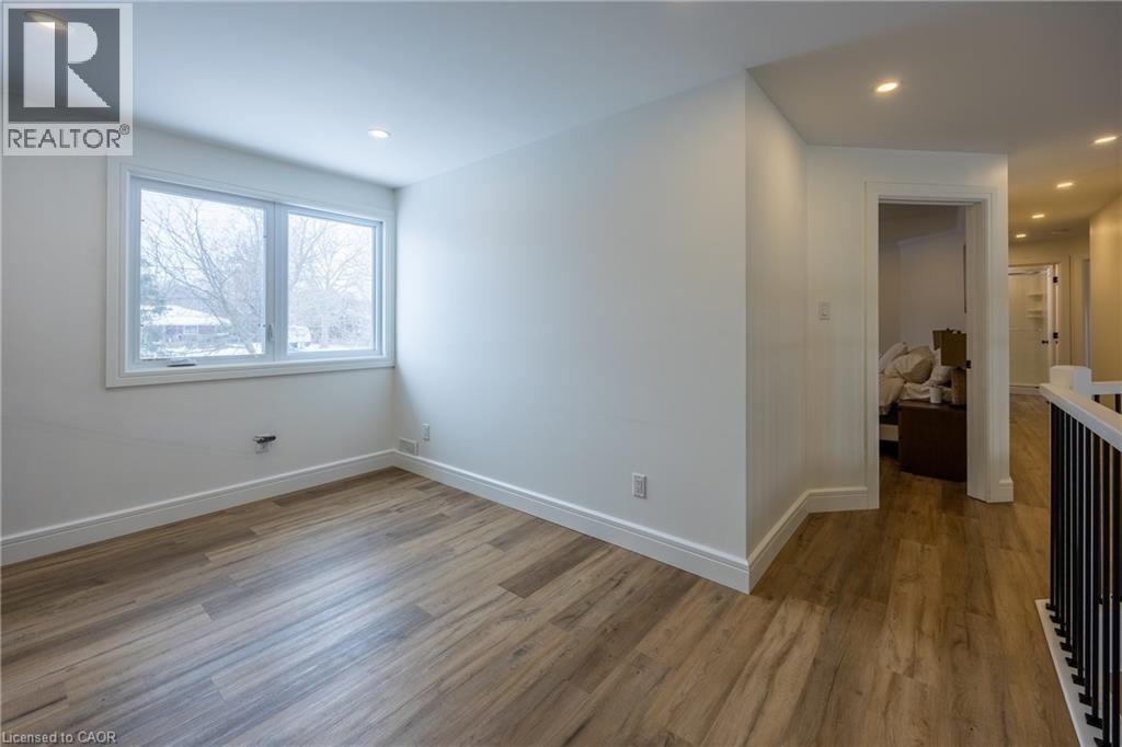 3 Kintyre Court, Caledonia, ON