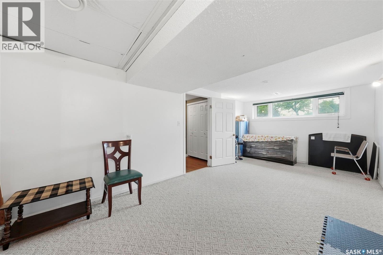 526 Mckercher Drive, Saskatoon, SK