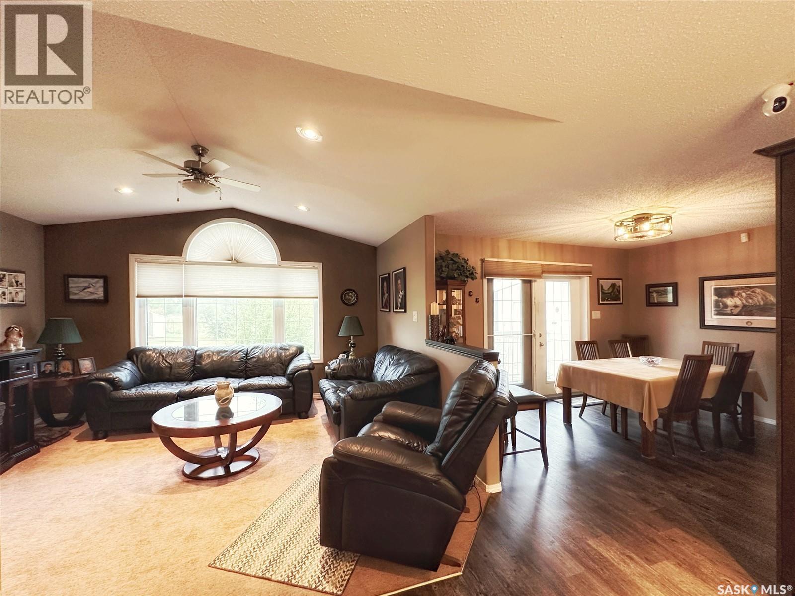 Bassingthwaite Acreage, Asquith, SK - Indoor Photo Showing Living Room