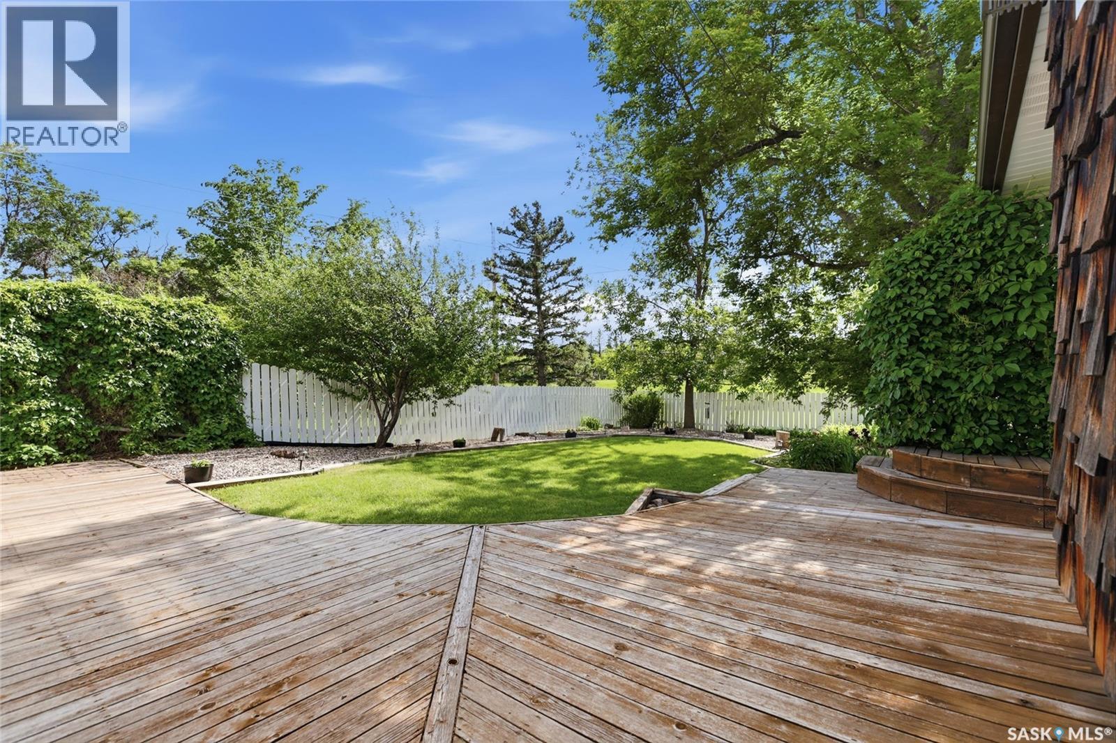 133 Ellison Crescent, Regina, SK
