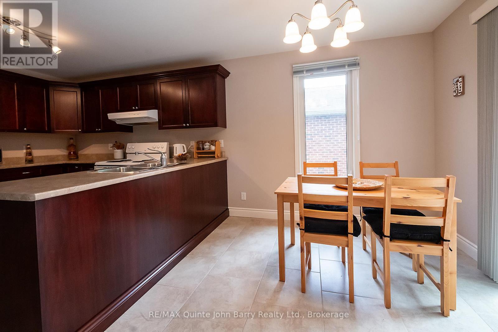4 Algonquin Avenue, Brighton, ON