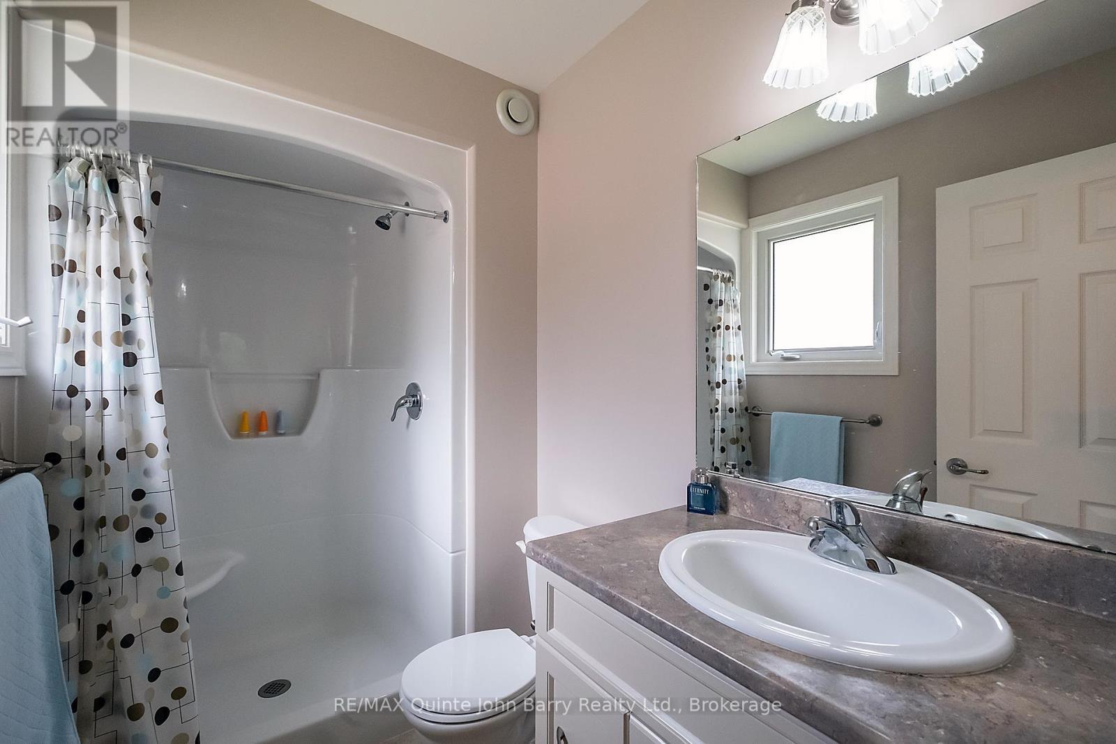 4 Algonquin Avenue, Brighton, ON