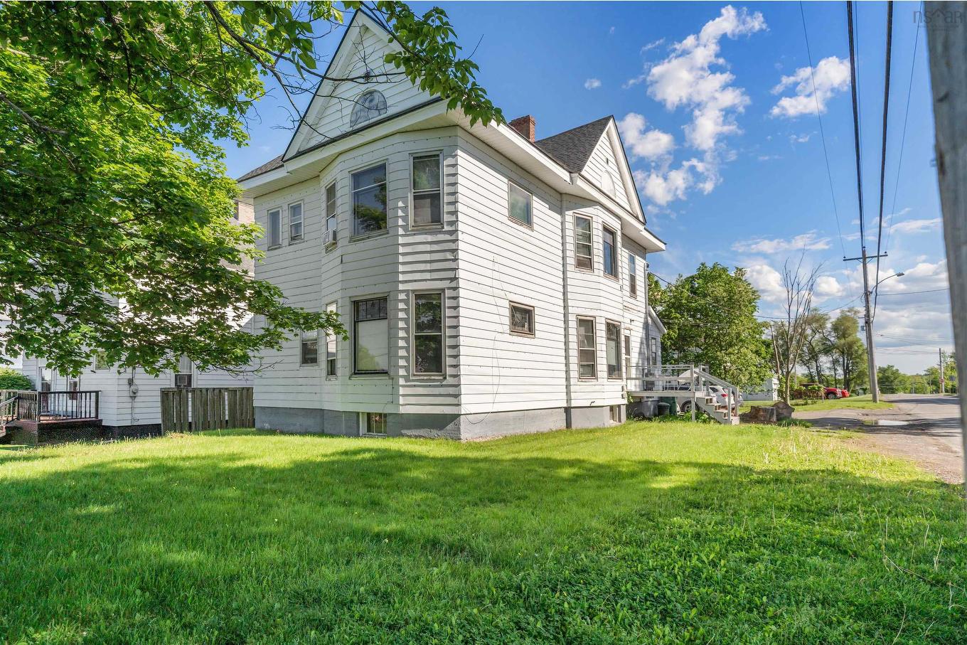 105 Park Street, Stellarton, NS