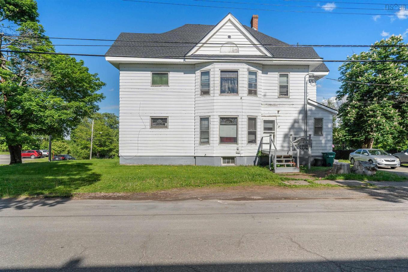 105 Park Street, Stellarton, NS