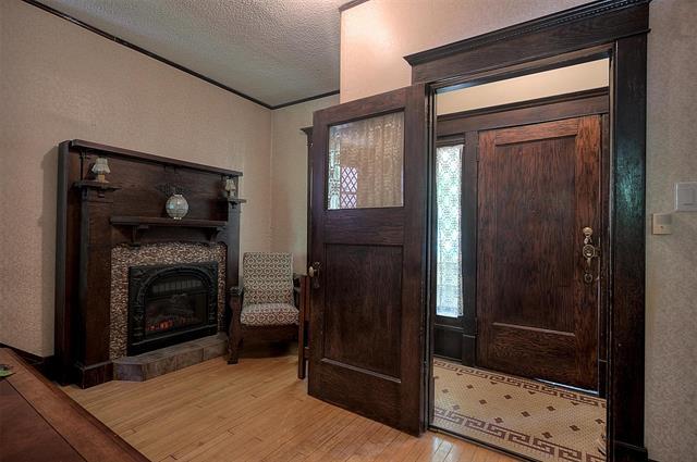 967 Grosvenor Ave, Winnipeg, MB