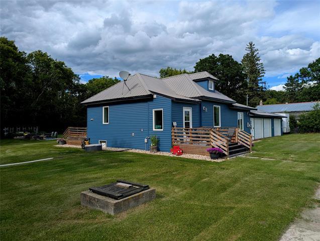 23 Railway Ave E Ave, Tolstoi, MB