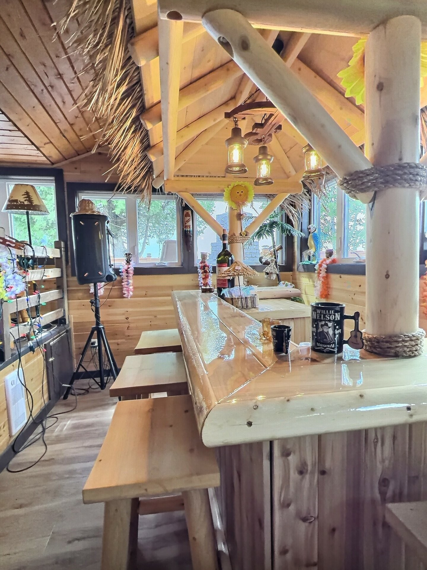 Bar - 713 Ch. Du Pin-Rouge, Laverlochère-Angliers, QC - Indoor
