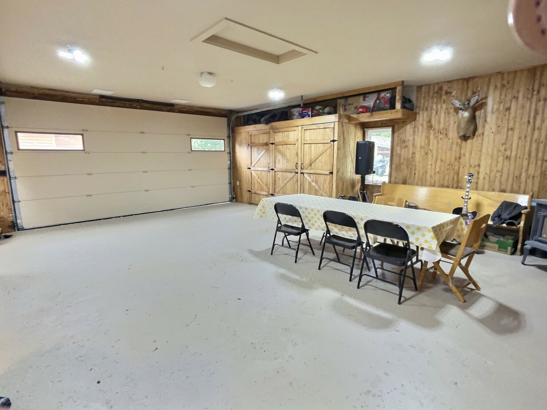 Garage - 713 Ch. Du Pin-Rouge, Laverlochère-Angliers, QC - Indoor Photo Showing Garage