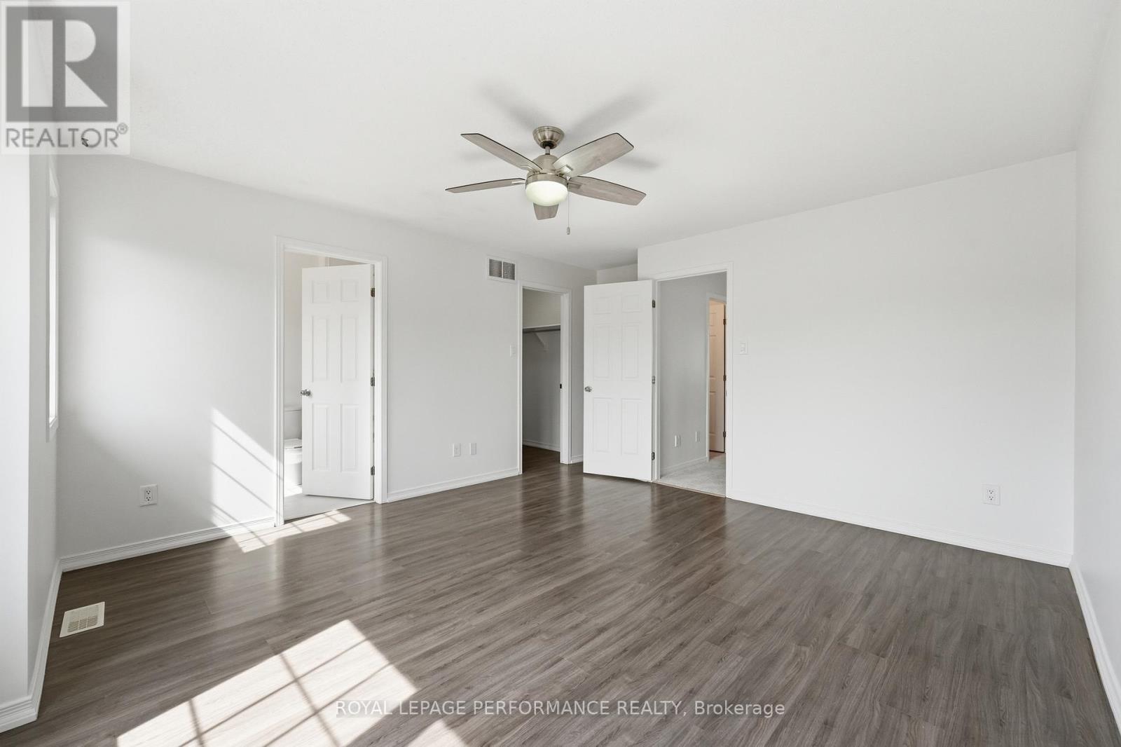 277 Rolling Meadow Crescent, Ottawa, ON