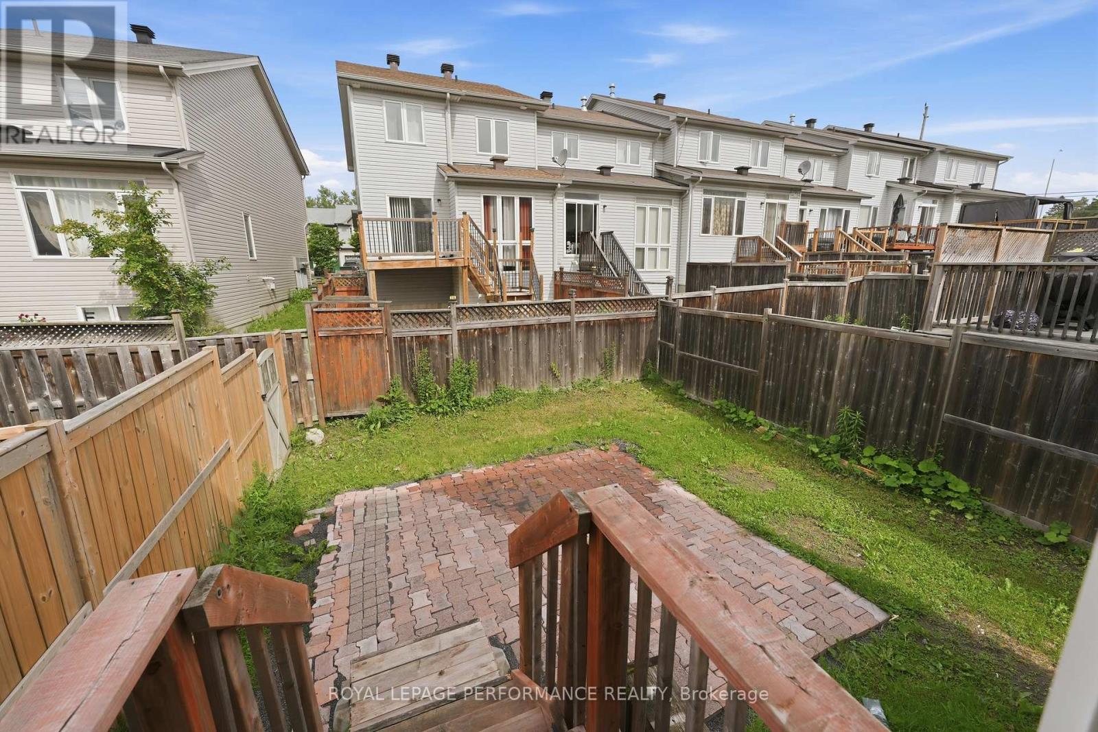 277 Rolling Meadow Crescent, Ottawa, ON