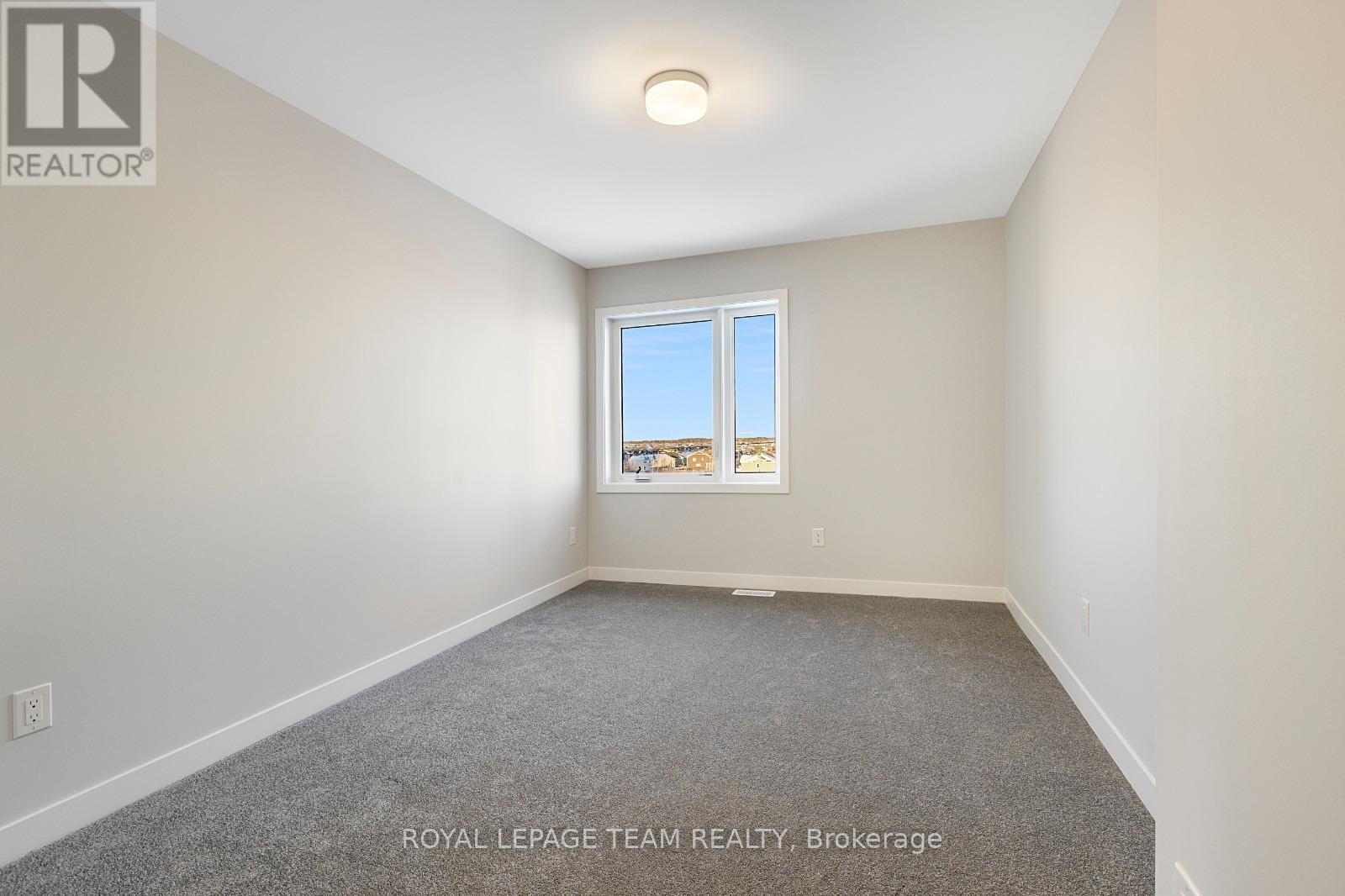 320 Parnian Private, Ottawa, ON