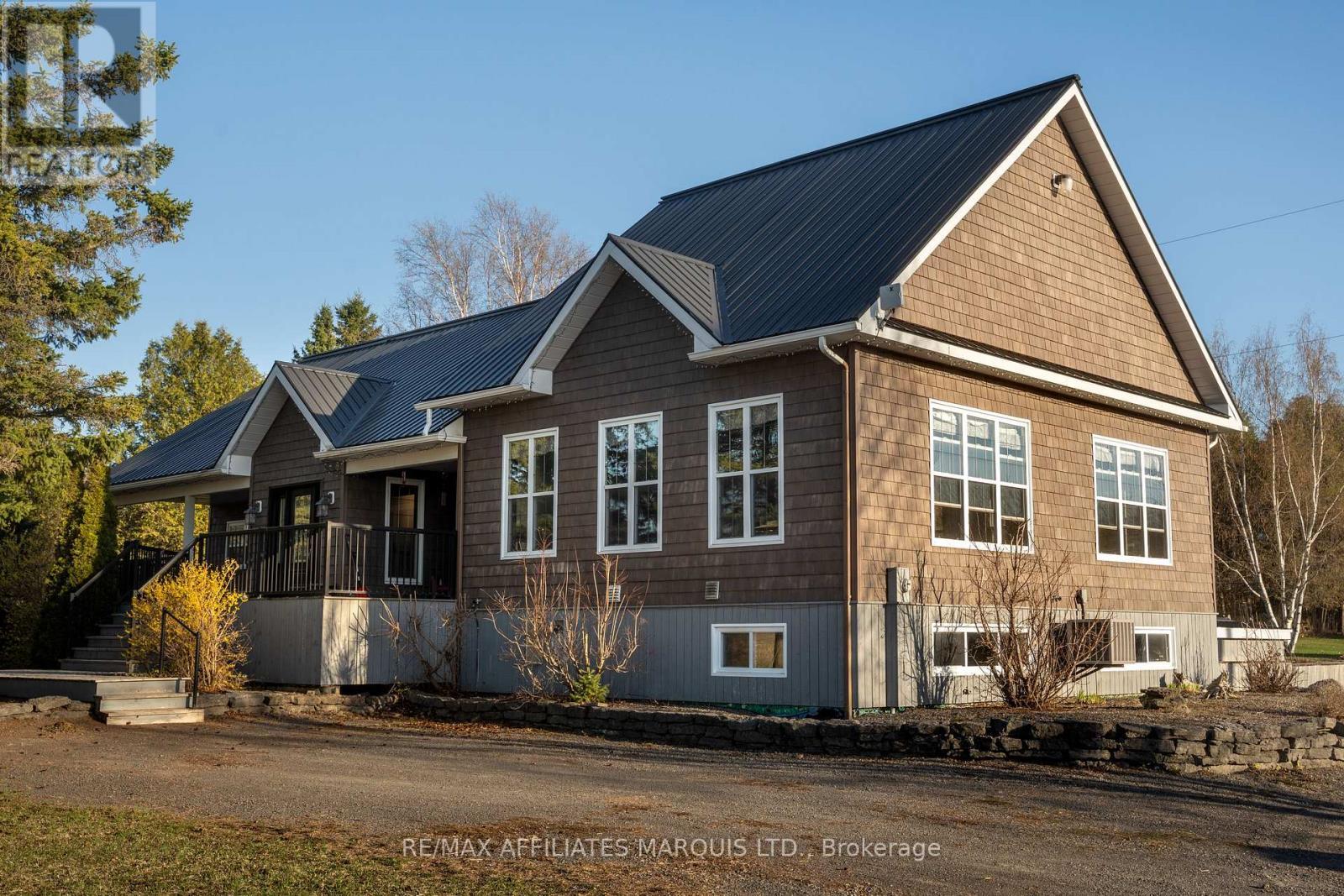 1850 Ridge Road W, Champlain, ON