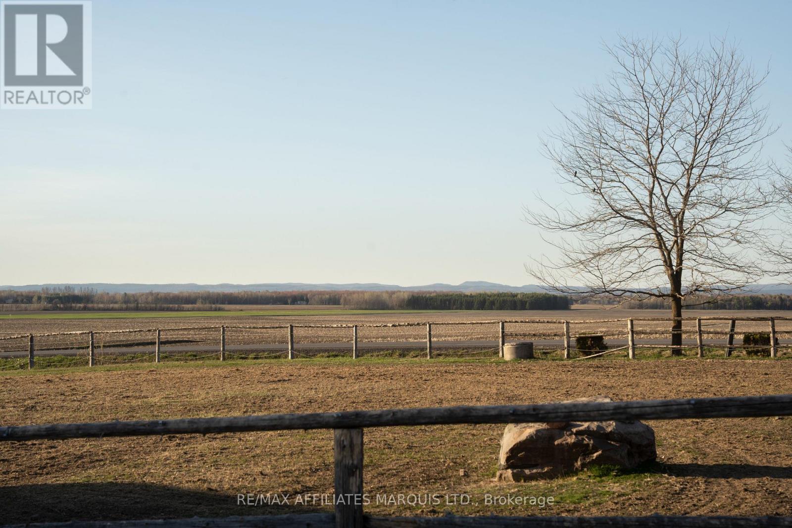1850 Ridge Road W, Champlain, ON