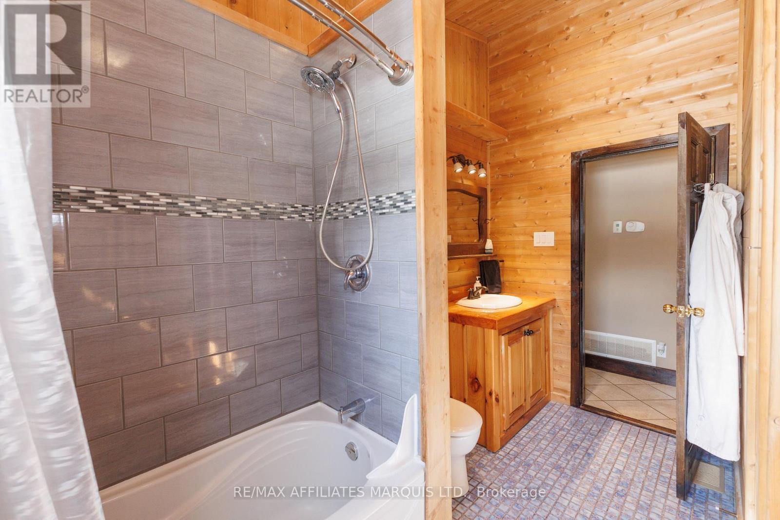 1850 Ridge Road W, Champlain, ON